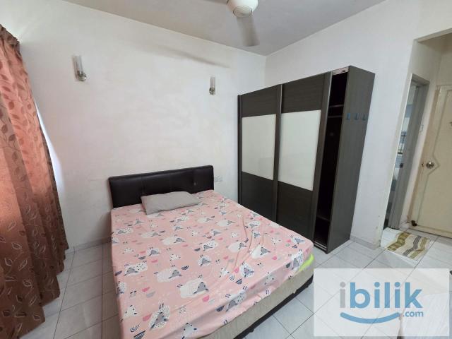 Room for rent in Mukim 13, Georgetown