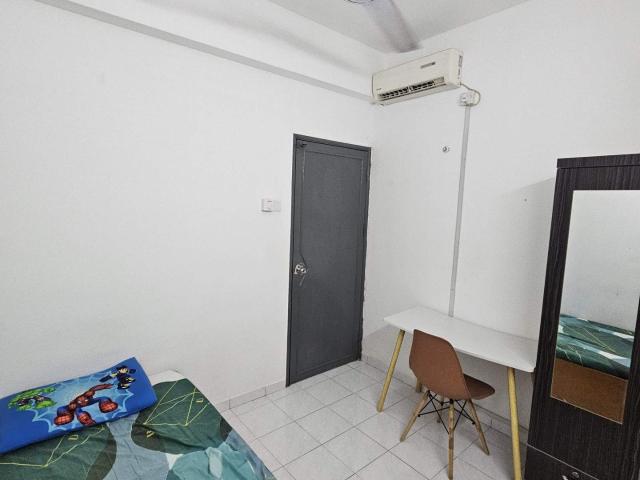 Room for rent in Georgetown, Penang