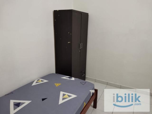 Room for rent in Mukim 13, Georgetown
