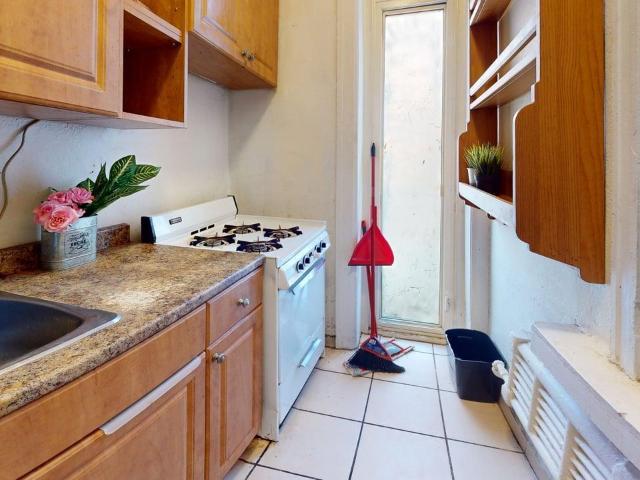 Apartment for rent in St. Leonard's, Quebec