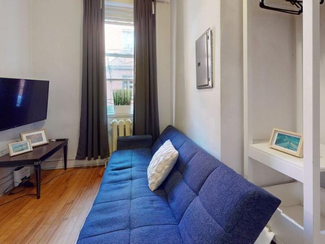 Apartment for rent in St. Leonard's, Quebec