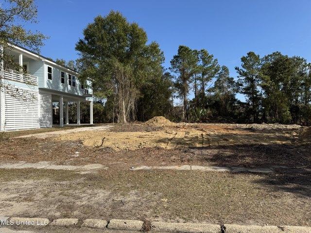 Land for sale in Pass Christian, Mississippi