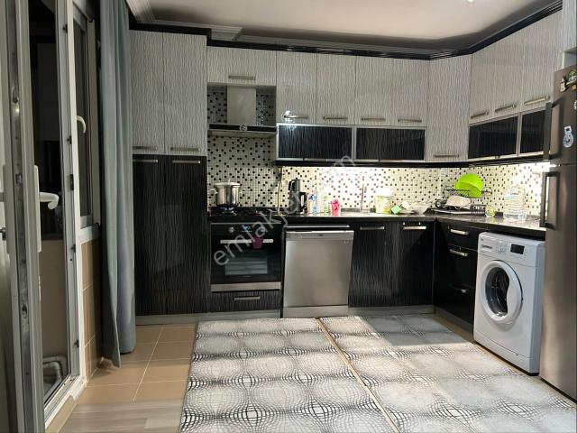 Karabağlar, İzmir içerisinde satılık mülk