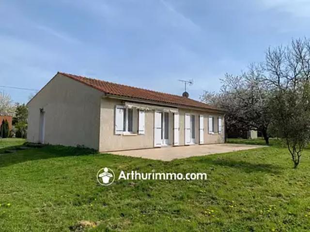 Maison vente à Saint-Jean-d'Angély, Nuaillé-sur-boutonne