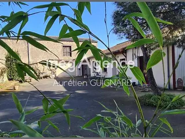 Maison vente à Bressuire, Nueil-les-Aubiers