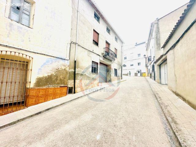 Casa en venta en la Vall d'Albaida, Valencia