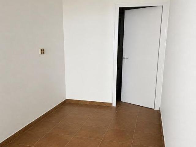 Local Comercial en alquiler en Districte 2, Barcelonès