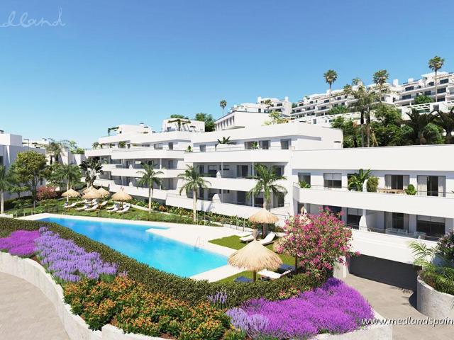 Apartamento en venta en Estepona, Bel-Air
