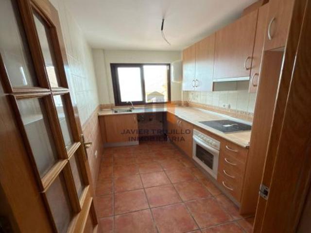 Piso en venta en Alcaucín, Málaga