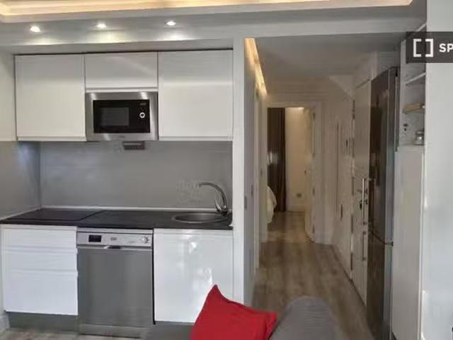 Apartamento en alquiler en Fuencarral - El Pardo, Madrid
