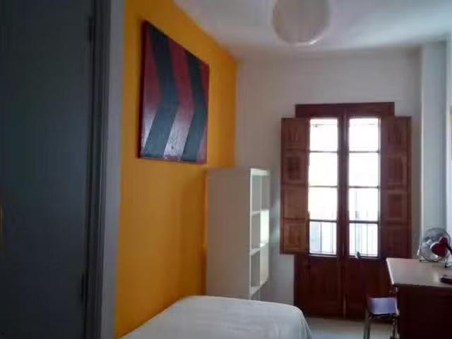 Casa en alquiler en San Julián, Sevilla