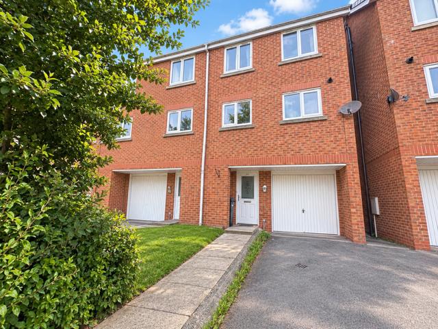 House for rent in Heaton, Bolton