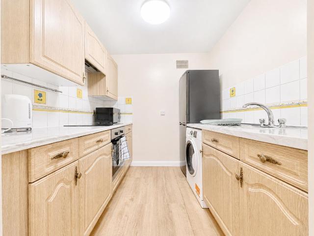 Apartment for rent in London Borough of Hounslow, Greater London