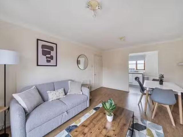 Apartment for rent in Risinghurst and Sandhills, The Slade