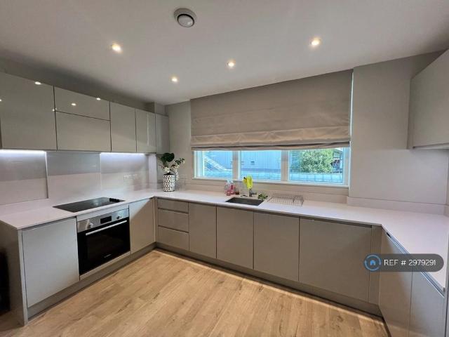House for rent in Bromley-by-Bow, Poplar Grove