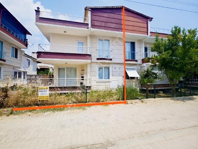 Şarköy içerisinde satılık Villa