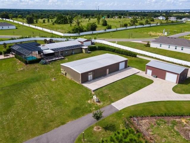 House for sale in Yalaha, Florida