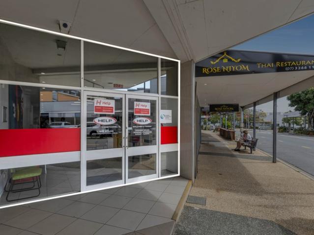 Office for rent in Toombul, Queensland