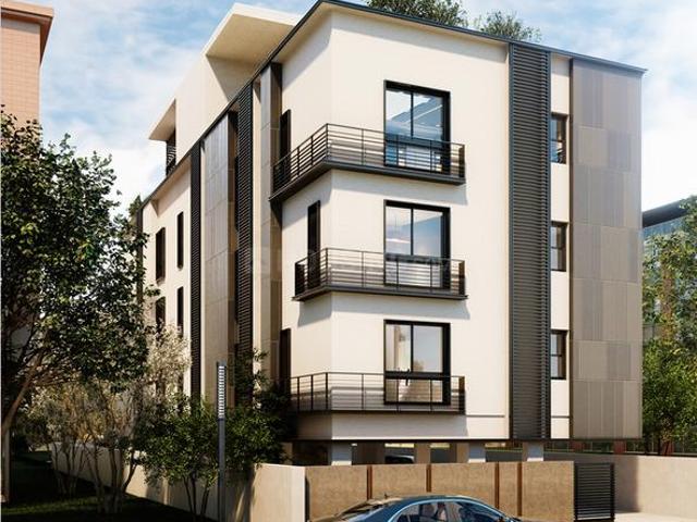 Flat for sale in Teynampet, Tamil Nadu