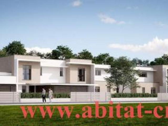 Villa Indipendente in vendita a Cremona, Lombardia