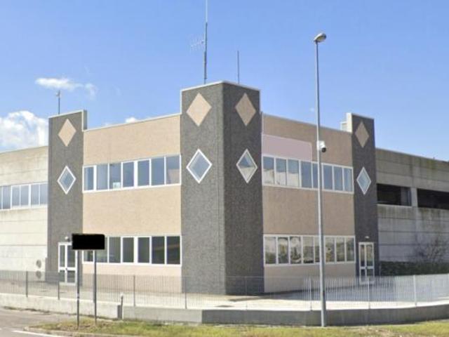 Ufficio in affitto a Teglio Veneto, Veneto