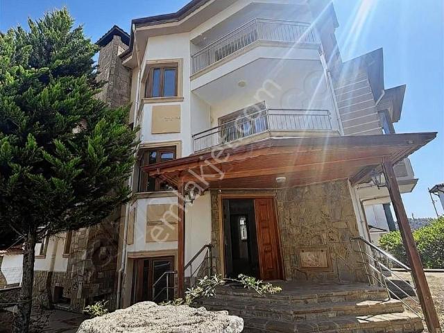 Çukurova içerisinde satılık Villa