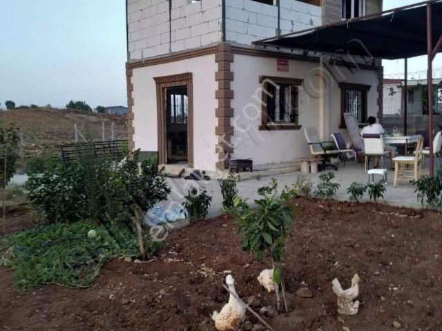 Sariçam, Menekşe Mahallesi içerisinde satılık Villa