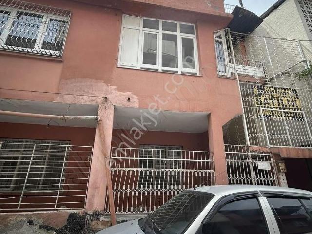 Yüreğir, Kazım Karabekir Mahallesi içerisinde satılık Villa