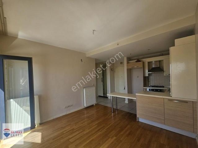 Ümraniye, İstanbul içerisinde kiralık mülk