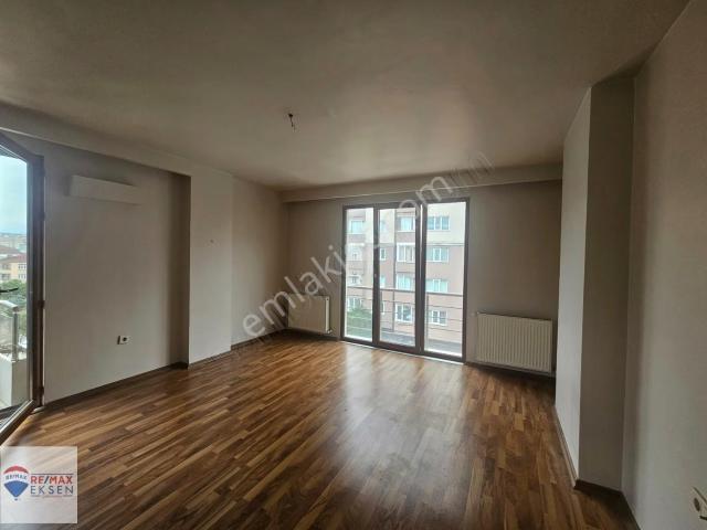 Ümraniye, İstanbul içerisinde kiralık mülk