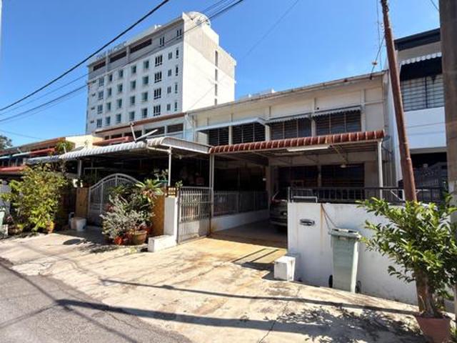 Terraced House for rent in Penang
