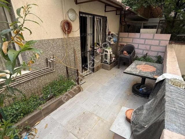 Karabağlar, İzmir içerisinde satılık mülk