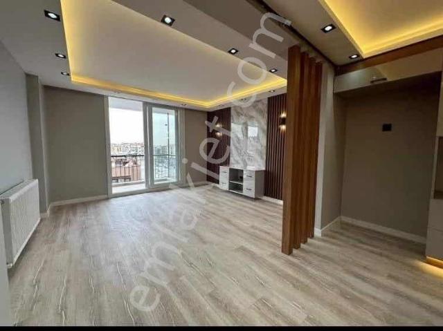 Karabağlar, İzmir içerisinde kiralık mülk