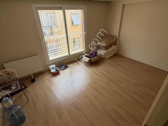 Bahar Mahallesi, Karabağlar içerisinde kiralık mülk