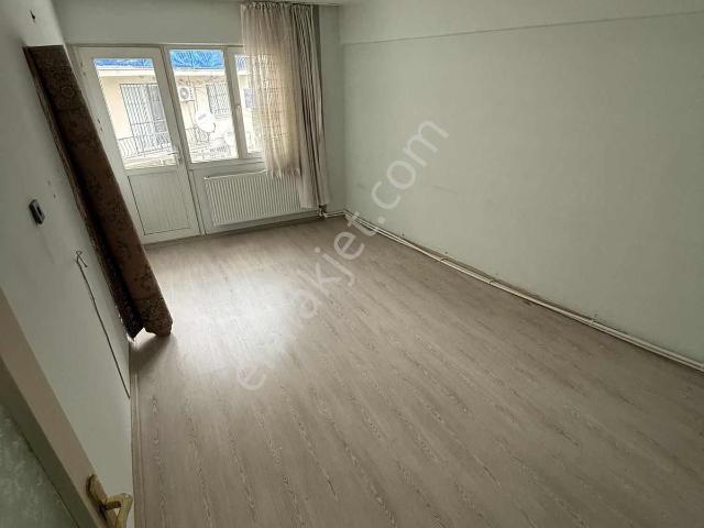 Konak, İzmir içerisinde satılık mülk