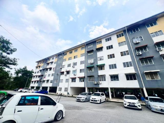 Apartment for rent in Selayang, Selangor