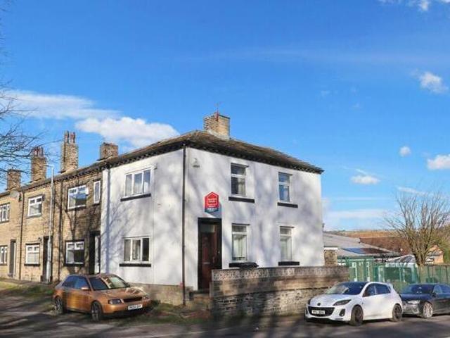 House for sale in Halifax, West Yorkshire