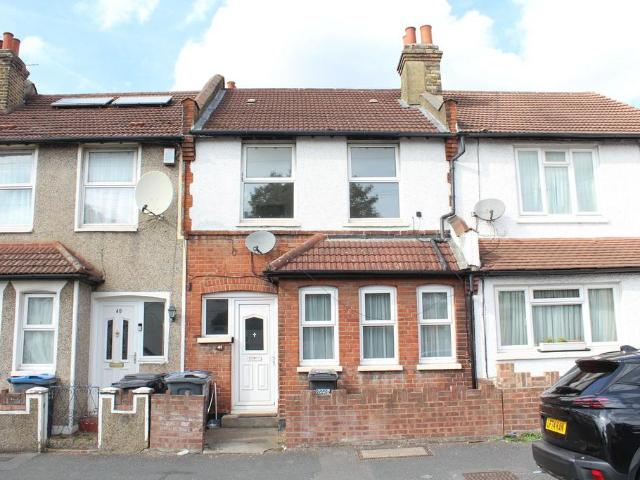 House for rent in London Borough of Croydon, Greater London