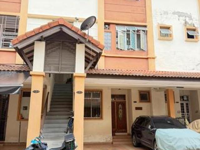 Townhouse for sale in Skudai, Iskandar Puteri