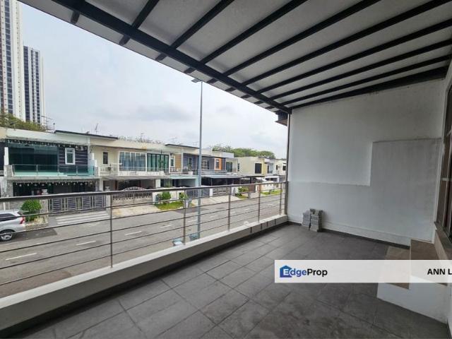 House for sale in Pulai, Bukit Ledang