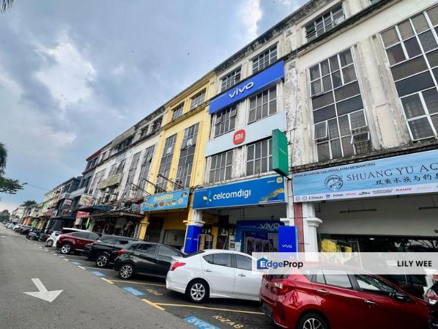 Shop for sale in Bukit Ledang, Johor