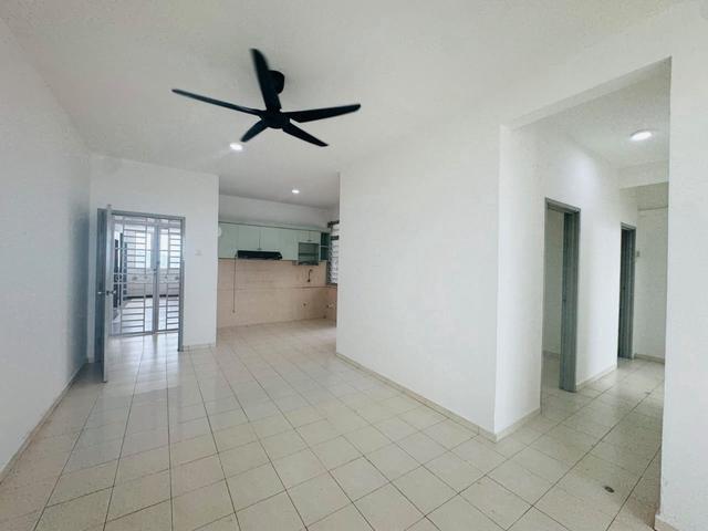 Serviced Residence for sale in Gelang Patah, Iskandar Puteri
