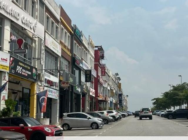 Shop for sale in Bukit Ledang, Johor