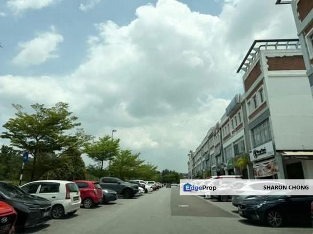 Shop for sale in Bukit Ledang, Johor