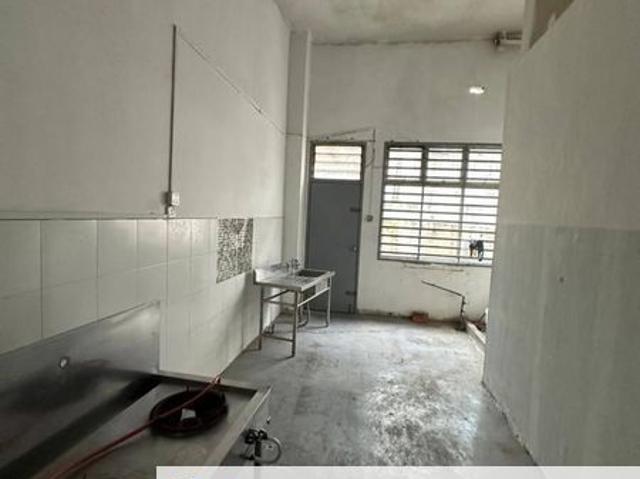 Shop for rent in Pulai, Bukit Ledang