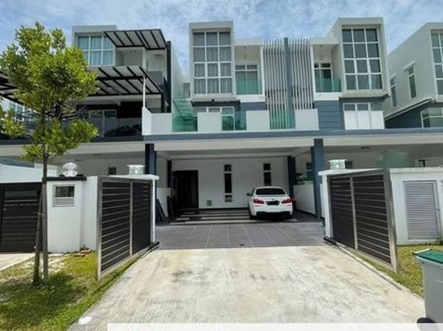 House for sale in Bukit Ledang, Johor