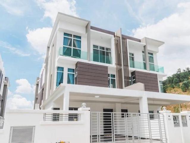 House for rent in Bukit Ledang, Johor