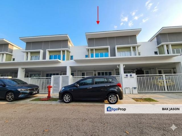 House for sale in Sendayan Village, Negeri Sembilan