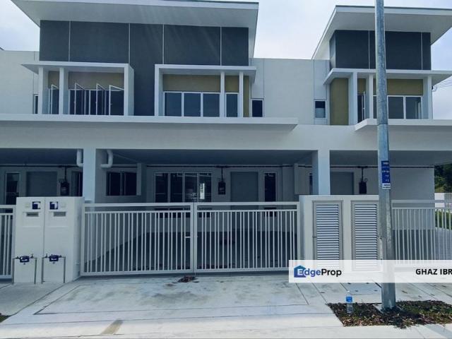 House for sale in Sendayan Village, Negeri Sembilan