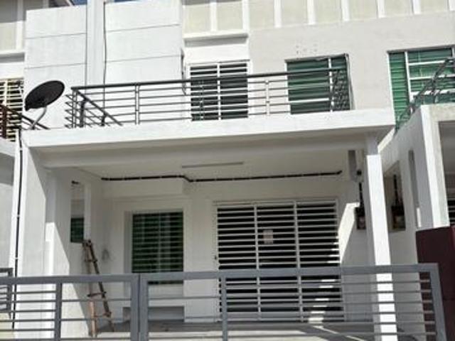 Terraced House for sale in Sendayan Village, Negeri Sembilan